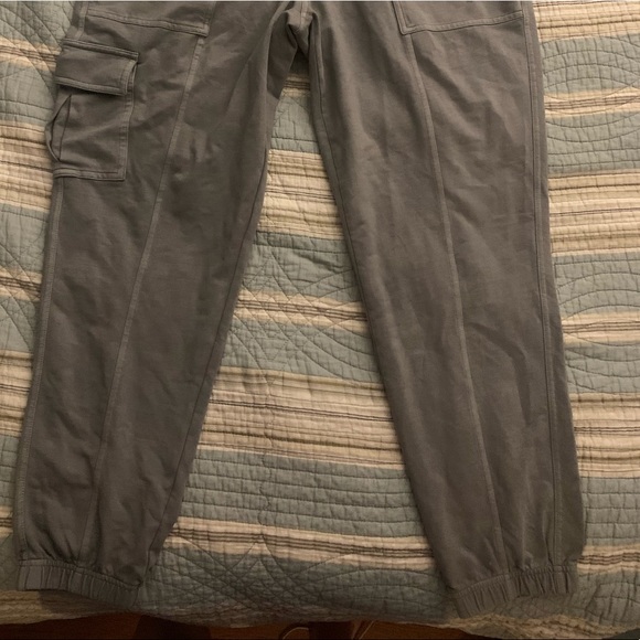 Maternity capris - Picture 5 of 5